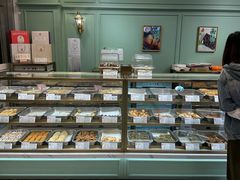 -上海哈尔滨食品厂(浦商百货昌里店)