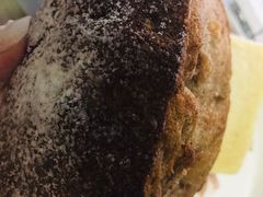 全麦核桃-风车面包