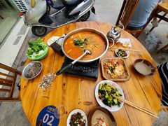 -苗侗地道红酸.酸汤鱼·酸汤牛肉