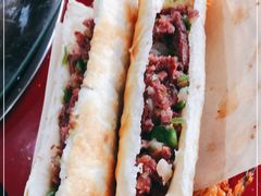 -秦小龙驴肉火烧馆