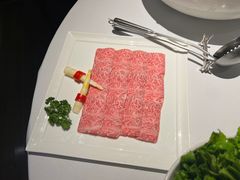 -洋房火锅(上海新天地南北里店)
