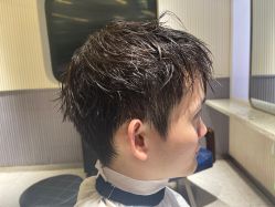 -PE SALON