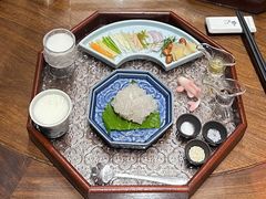-龙悦湾酒家·八阵鱼生·渔人码头店