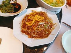 -丰和日丽(瑞虹天地月亮湾店)