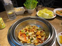 -七欣天香辣蟹火锅(上海银亿滨江店)