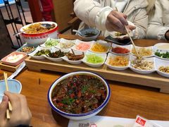 -怪噜范·老贵阳街头名小吃(数博万达店)