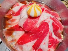 谷饲牛肉苹果山寿喜锅-沼津港精致料理·寿喜烧·烧鸟(龙湖南桥天街日料榜单店)