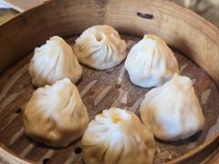 蟹膏鲜肉小笼-南翔馒头店(豫园店)