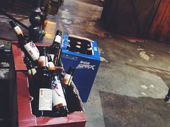-琥珀老六龙虾(四里河店)