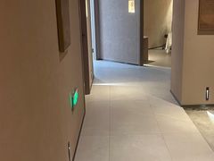 -灸春堂·艾灸·痛症·整脊连锁(之江银泰店)
