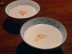 杏仁豆腐-山杏yama-katsu·吉列炸物