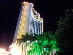 今晚的酒店外景-汕头金海湾大酒店(万象城店)