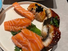 -雍容荟帝王蟹活龙虾展台自助(IFS黑金店)