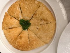 -品海楼·大连海胆锅贴馆(东港店)