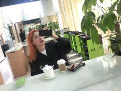 -CARR SALON