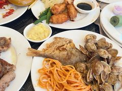 -东方红海鲜百汇(国际大厦店)