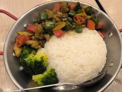 -佰搭果·广式茶餐厅(西华路店)