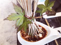 -渝半城经典川粤菜(重庆天地店)