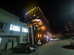 -尚源温泉水汇