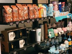 零售区-星巴克臻选(广州东山锦轩店)