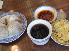-笑来喜馄饨小笼工坊店(湖滨街店)