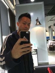 -FRIDAY星期五专业美发沙龙