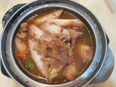 牛腩啫猪肠粉-明泉居茶点荟(车陂店)