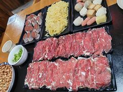 -果松木炭酸菜铜火锅·外婆参鸡汤