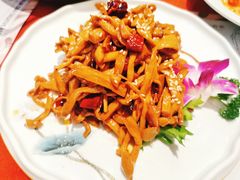 香辣野山菌-赵小姐丨新中餐(曲江店)