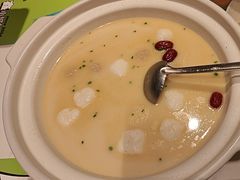 -鑫小城故事·藕汤·家常菜(台北一路总店)
