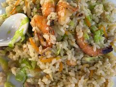 -亚龙湾亚泰商业街