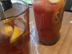 -必胜客(WOW中心城店)