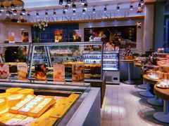 面包甜点陈列柜-蒲公英(象山北路店)