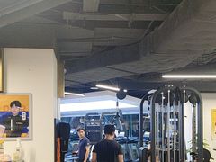 -超鹿运动(达信大厦店)