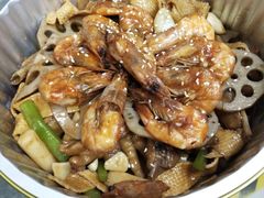 -多嘴超级肉蟹煲(欧亚卖场店)