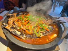 -鸣记脆皮烤鱼·海鲜烤鱼(三八广场店)