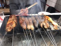 -喜悦小串丹东小黄牛海鲜烧烤大排档(民主广场店)