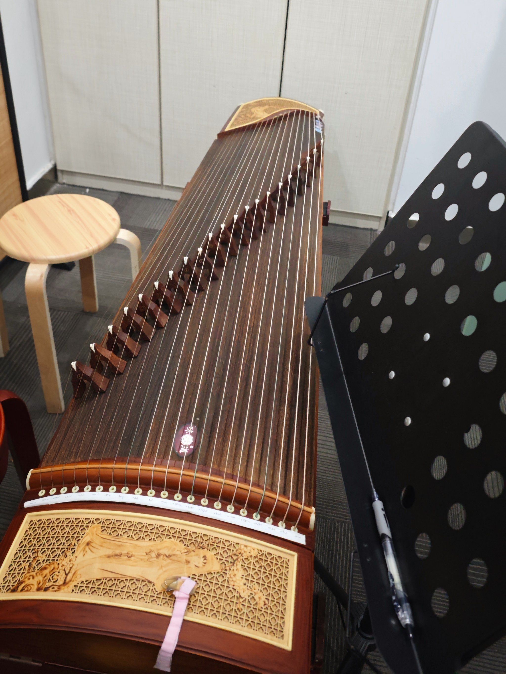 和古筝来个亲密接触