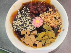 -金鱼盆32年水煮鱼·18秒辣椒炒肉(京西大悦城店)