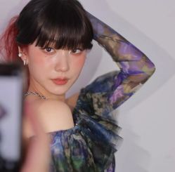 -十六番发型师事务所