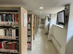 -上海市静安区图书馆(新闸路馆)