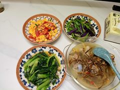 -悦芽照护月嫂+育儿嫂(杭州店)