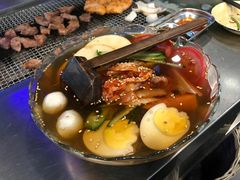 -马路牙子烧烤音乐酒馆(望京店)