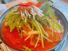 -喇喇排骨火锅·传统韩式脊骨汤(望京西园总店)