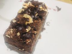 -杨小贤(东融国际影城店)
