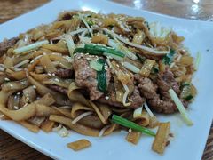 干炒牛河-南记食粥坊·宵夜大排档(莲花总店)