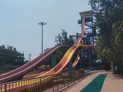 -欢乐水魔方水世界