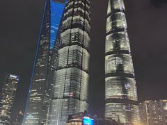 -陆家嘴空中步行连廊