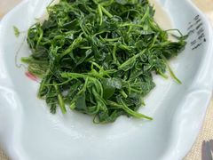 -壹阁胡羊焖饼(特色小吃街店)