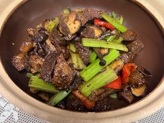 -天天向上素食餐厅(五台山店)